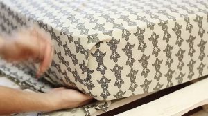 Секреты горничных гостиниц ✔ Как заправить простынь чтобы не сползала