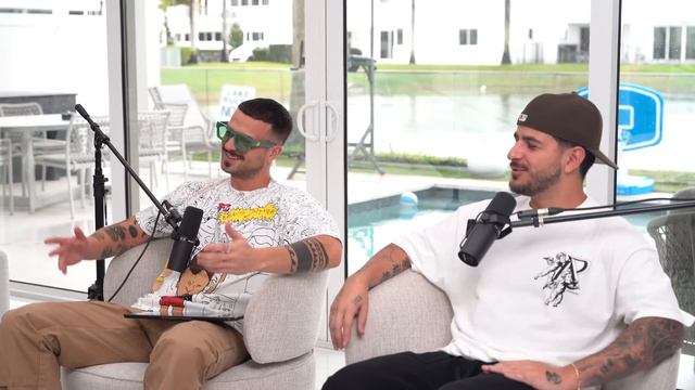 How This 23 Year Old Went From Dunkin' Donuts To $50,000,000 | Alex G