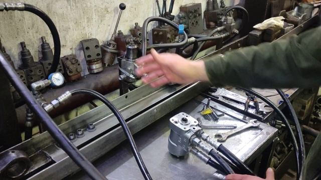 Проверка насос дозатора Д-160. смотреть онлайн