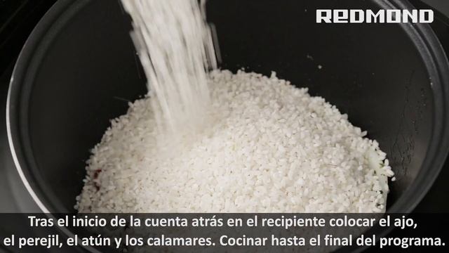 Paella en Multicocción REDMOND RMC-M4500E смотреть онлайн