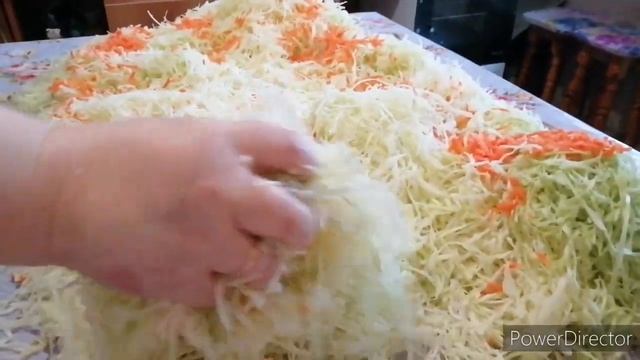 ВЛОГ СЕМЕЙНЫЕ БУДНИ/КВАСИМ КАПУСТУ/THE VLOG EVERYDAY LIFE OF THE FAMILY/KVASS CABBAGE/ смотреть онлайн