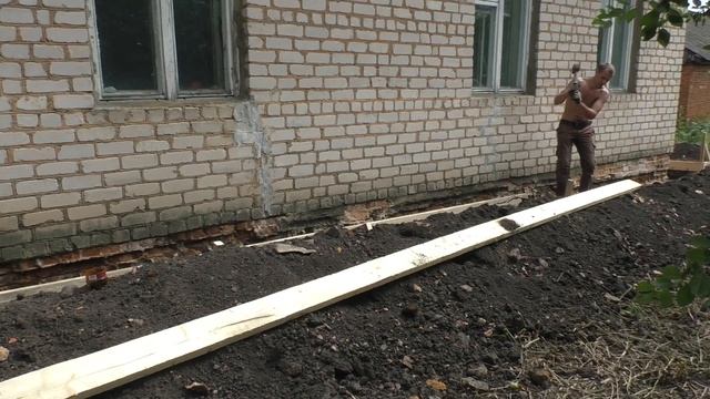 Как укрепить фундамент дома