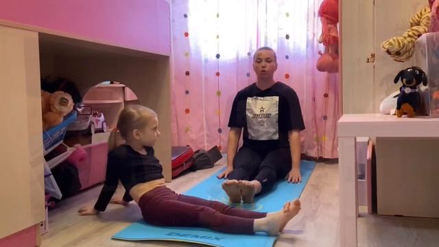 Тренировка на пресс для детей от 3 лет смотреть онлайн