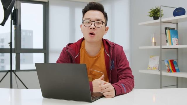 Razer Blade Stealth (2020): Laptop 13-inch mà lại có GTX 1650 max-q! | ThinkView Đánh Giá смотреть онлайн