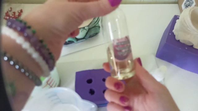 Композиция из мыла в кашпо 