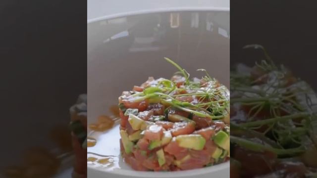 Тар-тар из тунца и авокадо | Hizhina Rybaka смотреть онлайн