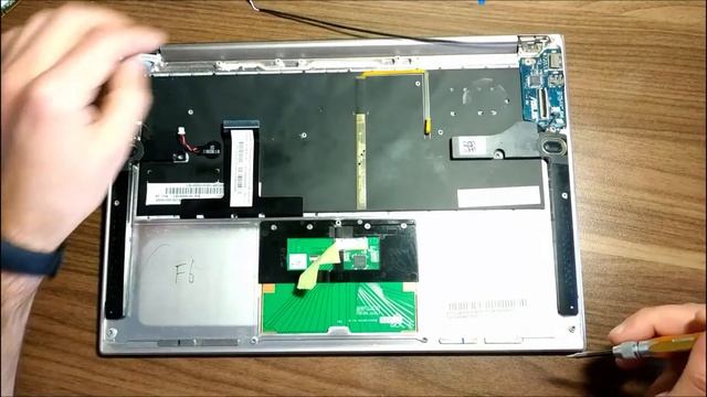 Как разобрать ноутбук ASUS Zenbook UX31A, UX31E для замены клавиатуры. How To Disassemble Laptop