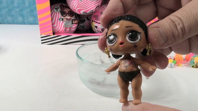 LOL Surprise Lights Glitter Full Case Unboxing #1 Doll Review | PSToyReviews смотреть онлайн