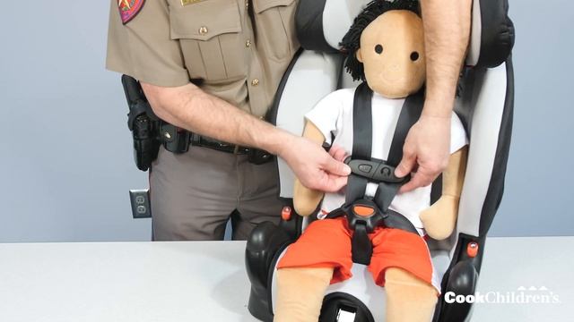 Using your Evenflo Secure Kid combination seat | Cook Children's смотреть онлайн