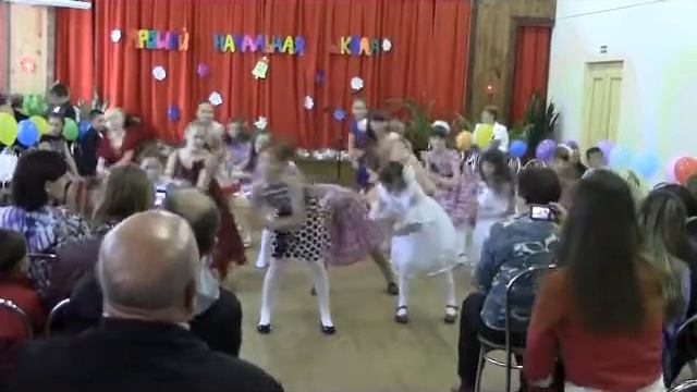 Выпускной начальной школы! 2серия смотреть онлайн