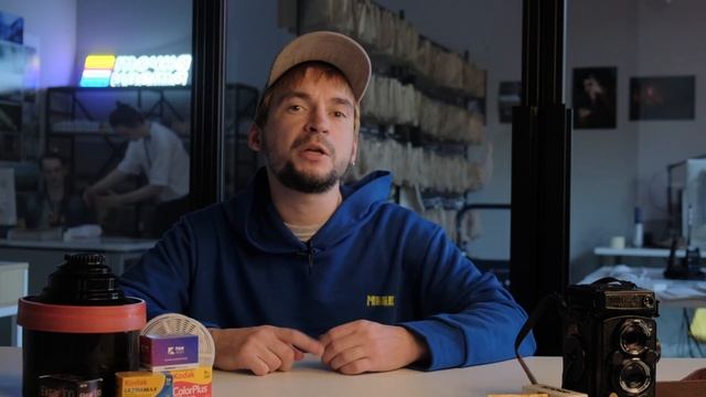 Как снимать на плёнку. Часть 3. Проявка плёнки. Что делают с плёнкой в лаборатории. смотреть онлайн