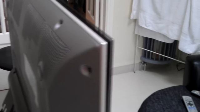 Panasonic Viera TH-37PE30 37" Plasma TV and DVD Recorder DMR-E55 смотреть онлайн