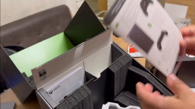 500$ за XBOX series X реально ? Розпаковка і огляд консолі в кінці 23 року ? смотреть онлайн