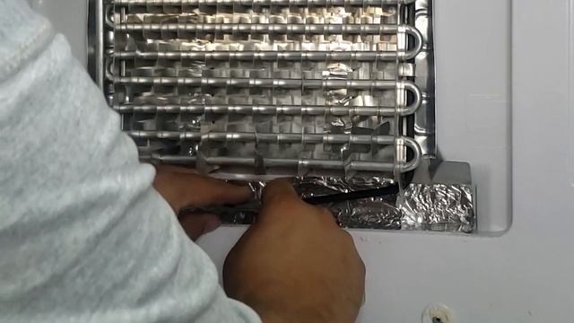 Samsung Refrigerator Ice Build-Up and Leaking Water Inside Drawers - How to Fully Fix it Forever смотреть онлайн