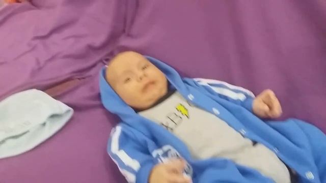 VLOG. Первая прививка/выбираем телефон смотреть онлайн