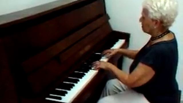 Isa y plá, Interpreta ao piano "Onde anda você, Samba de uma nota só" (Vinicius e Tom Jobim) ... смотреть онлайн