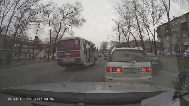 Абакан. ПДД. Автобусные гонки по встречке. О654ЕС19. смотреть онлайн