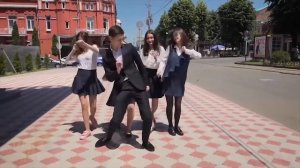 Песня на  последний звонок и выпускной 2019 | Мой класс №1 | кавер РУКИ ВВЕРХ