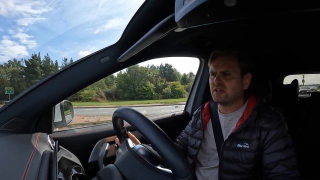 Mercedes-Benz EQA 300 - Review смотреть онлайн