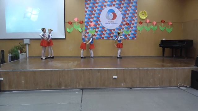 шк 44 Народный танец Краковяк смотреть онлайн