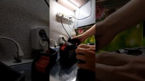 Аккумуляторная батарея Nanwei. Одна батарея не работает.