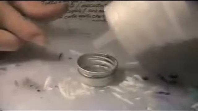 Как сделать газетный маникюр? Смотри в этом видео! смотреть онлайн