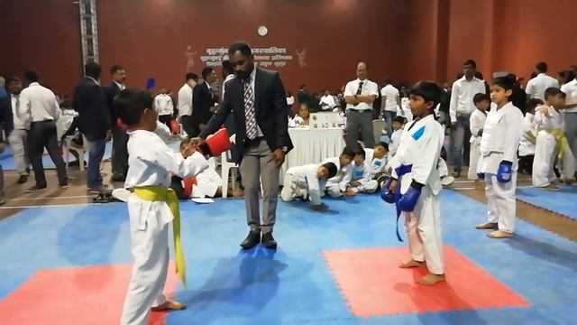 BRILLIANT KARATE Enoch shawn fight COACH DEV GOUD смотреть онлайн