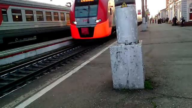 Электропоезд ЭС1 046 смотреть онлайн