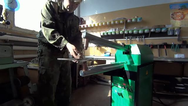 Сварка трубы 15х15 мм, толщина стенки 1,5 мм с листовой сталью 3 мм МТР-19092 смотреть онлайн