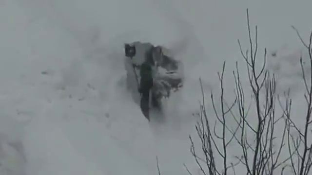 Машина из сугроба смотреть онлайн