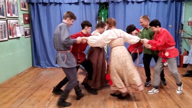 Игра Полено записана на нескольких берегах Белого моря. СПб. смотреть онлайн
