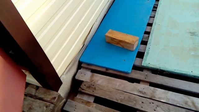 Настил из поддонов Кто живёт в теплице смотреть онлайн