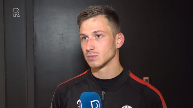 Reuven Niemeijer over gemiste penalty na FC Den Bosch-Excelsior (0-1): 'Bal zat goed in de hoek' смотреть онлайн