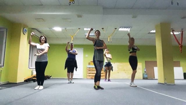 ZUMBA BACHATA & Darina Smelaya смотреть онлайн