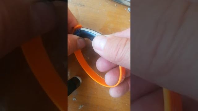 как отремонтировать ремешок на фитнес браслете своими реками. смотреть онлайн