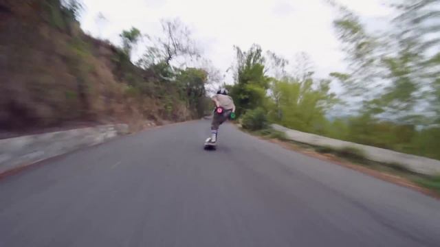 QuickClip: George Gomes смотреть онлайн