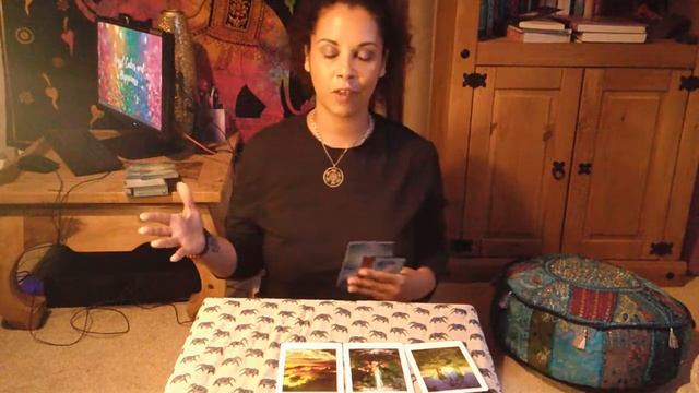 Pick A Card. June 5th 2020 Full moon Oracle Card Reading/ Predictions смотреть онлайн