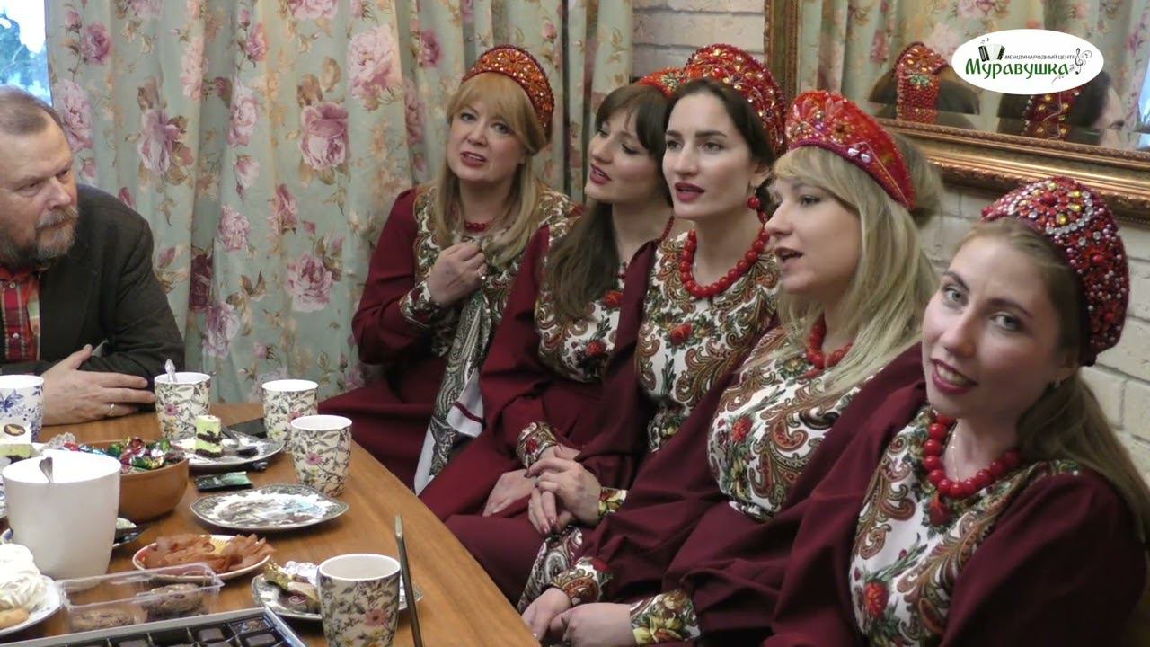 ГУБЫ ОКАЯННЫЕ! ПОКРОВСКИЙ ЛАД НА КУХНЕ ТАЛАНТОВ НА УЛИЦЕ БОЛОТОВА! смотреть онлайн