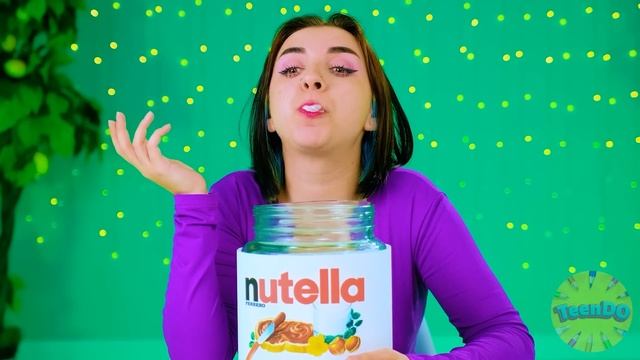 Челлендж. Шоколадная еда Vs. Настоящая еда от TeenDO Challenge