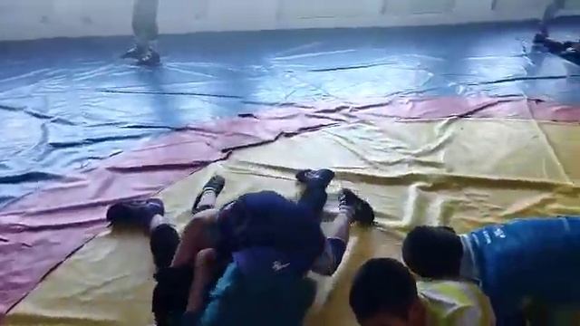 Спортшкола Лепси тренировка борцов вольников.19.09.22 смотреть онлайн