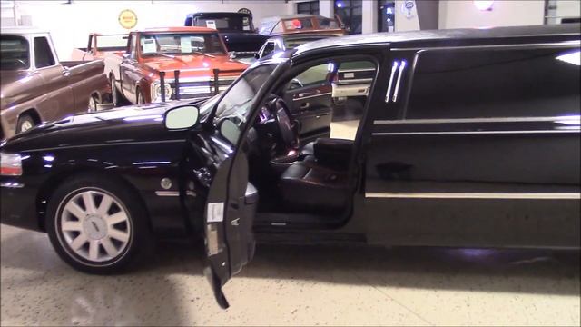 2005 Lincoln Limo black смотреть онлайн