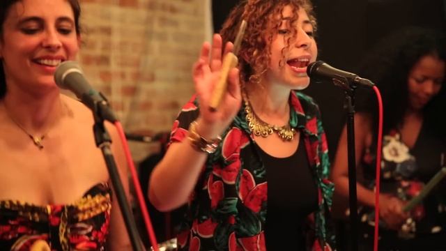 Cumbia Brasilera LADAMA Feat. La Perla смотреть онлайн