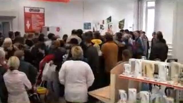в Эксперте скидка 50% на холодильники .mov смотреть онлайн