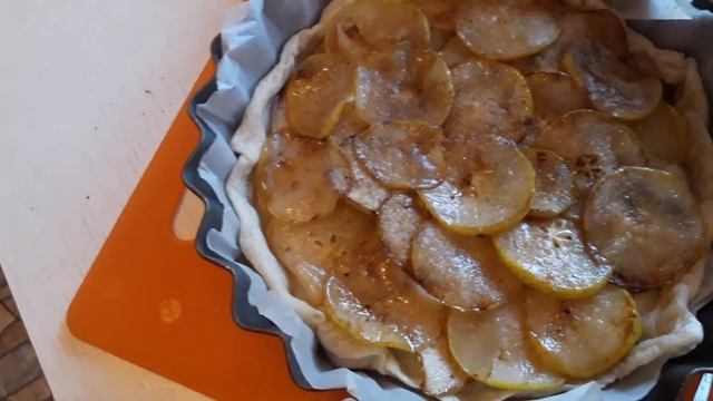 ШИКАРНЫЙ ПИРОГ ИЗ ГОТОВОГО ТЕСТА.ГРУШЕВО-СЫРНЫЙ.И ЕЩЕ ОДИН РЕЦЕП БОНУСОМ.ТО.ЧТО ОСТАЛОСЬ ❤ смотреть онлайн