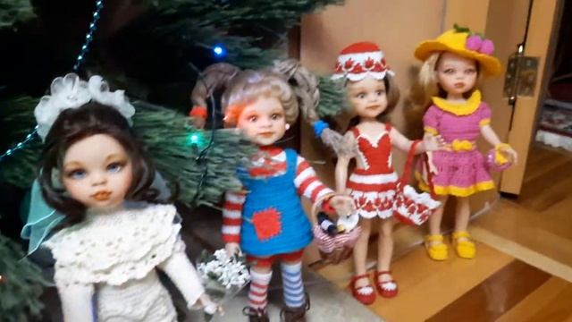 Куклы Паола Рейна в красивых нарядах поздравляют! смотреть онлайн