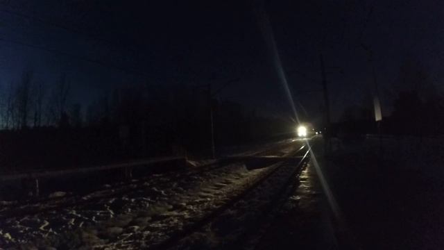 Электропоезд ЭД4М-0452 ЦППК платформа Башкино 20.11.2016 смотреть онлайн