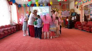 Хоровод "Пришла весна". Группа №7 "Светлячки"