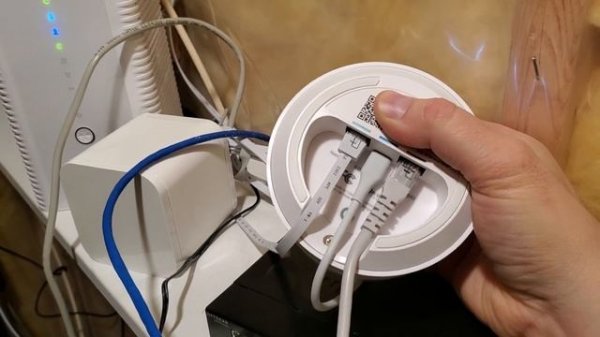 Google WiFi  - Get More Ethernet Ports with a Netgear Unmanaged Network Switch