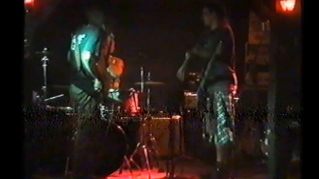 Glen and J open mic Micawber Tavern 5-01-2004 смотреть онлайн