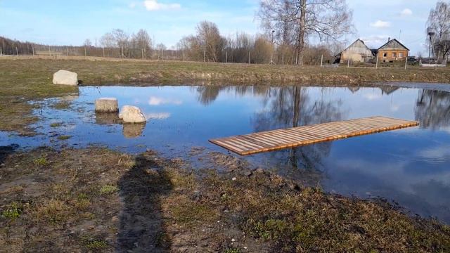 Пруд вышел из берегов. Воды как никогда 🙂 . 1.04.2023. смотреть онлайн